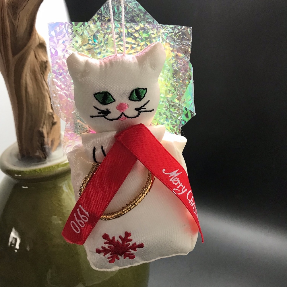 1990 Fancy Feast Collectible Christmas Ornament